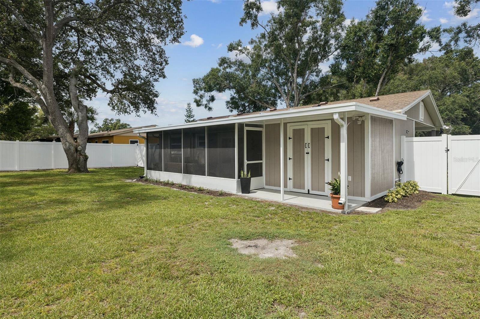 2044 Balfour Cir Property Photo 49