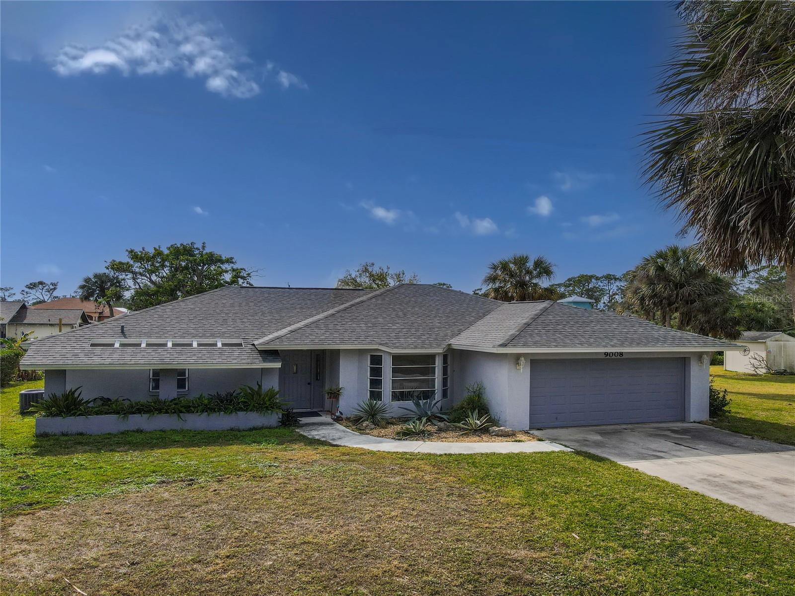9008 Allapata Ln Property Photo 1
