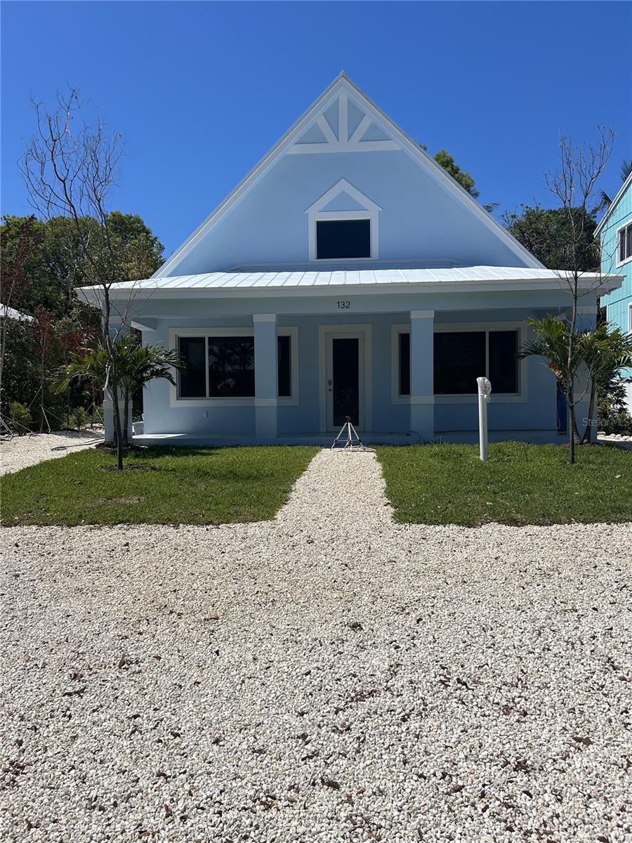 132 RIVIERA DR