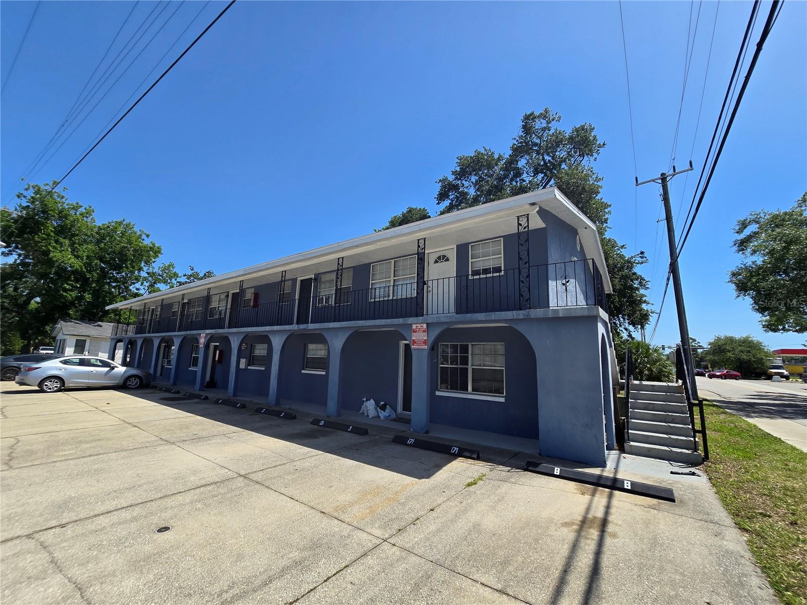 601 State Ave Property Photo 8
