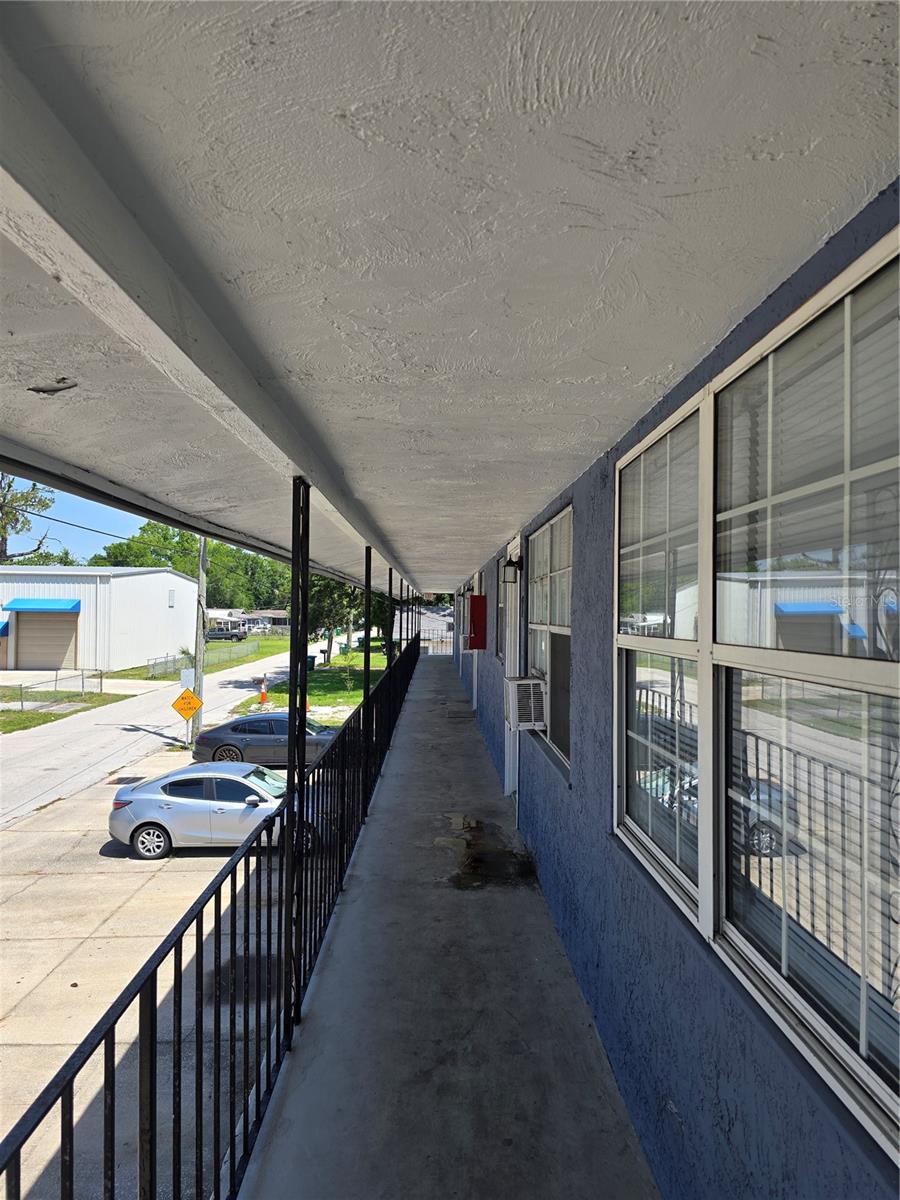 601 State Ave Property Photo 10
