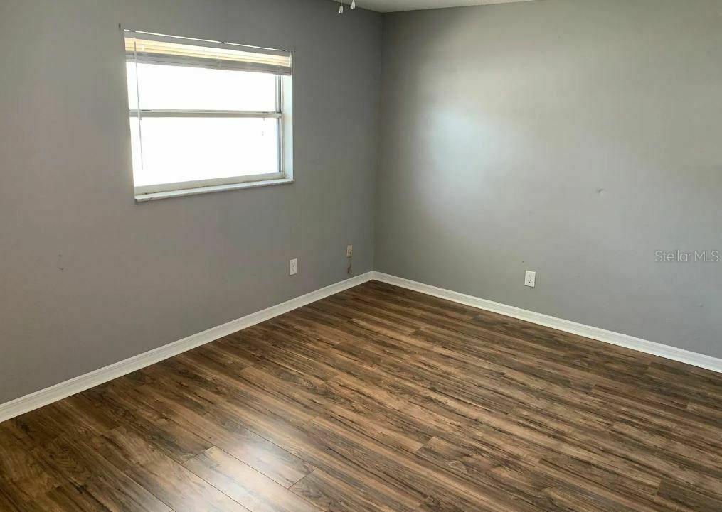 601 State Ave Property Photo 13