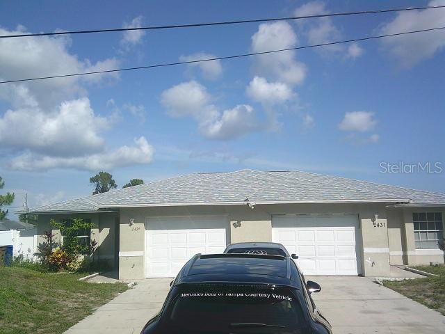 2429/2431 QUENTIN AVE S Property Photo 1