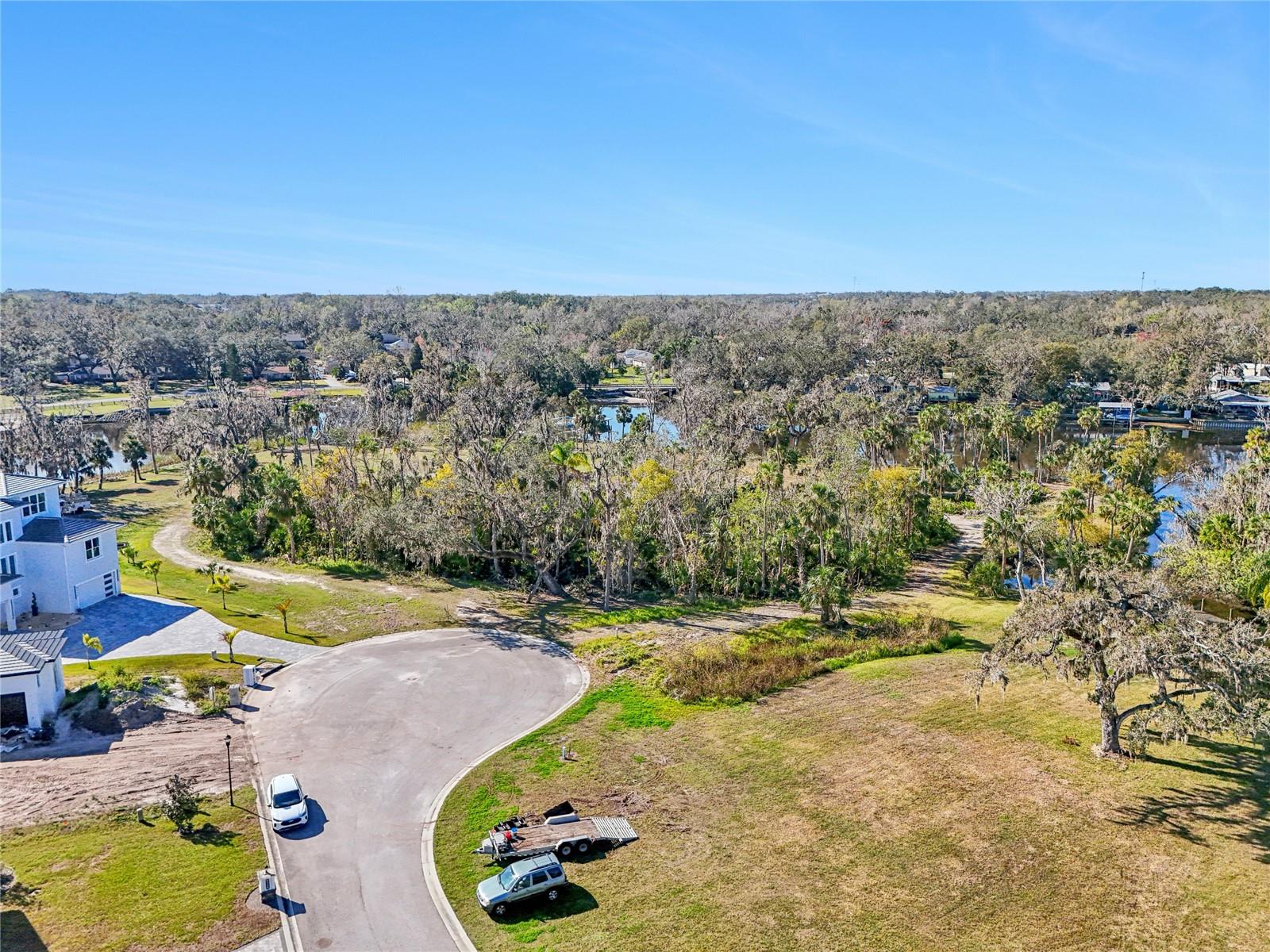 8331 ALAFIA POINTE DR Property Photo 1