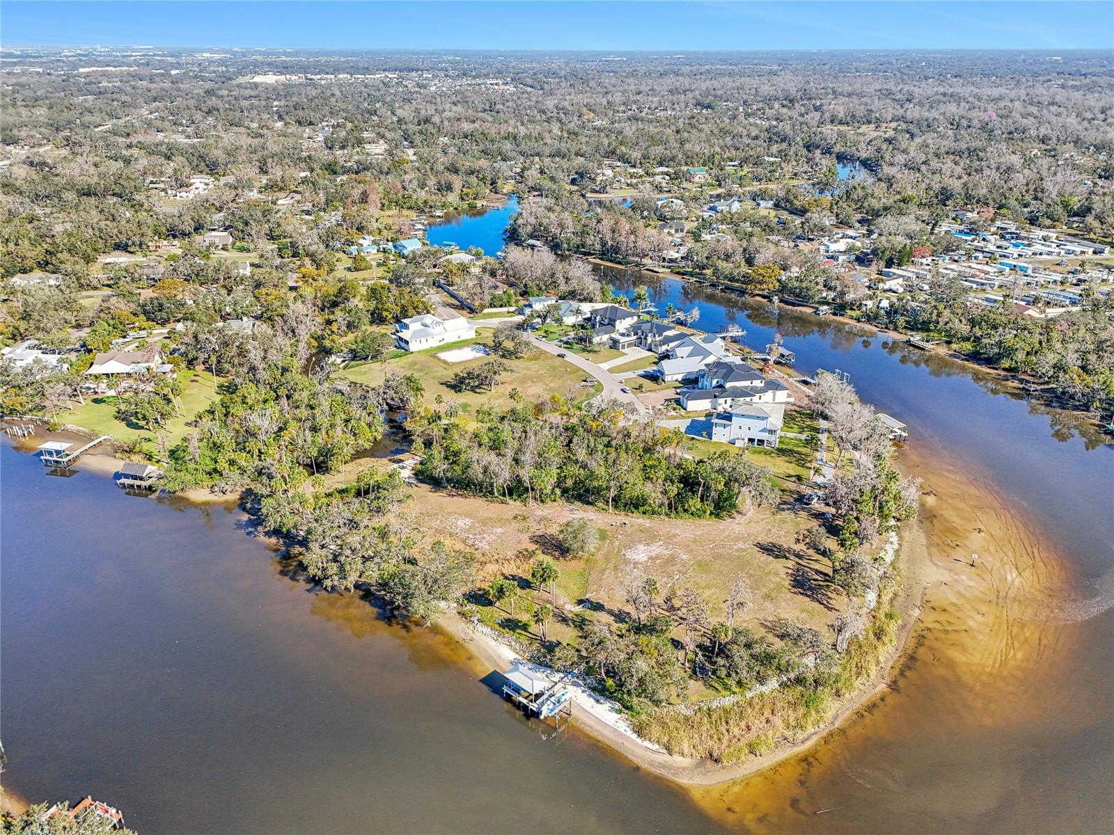 8331 Alafia Pointe Dr Property Photo 12