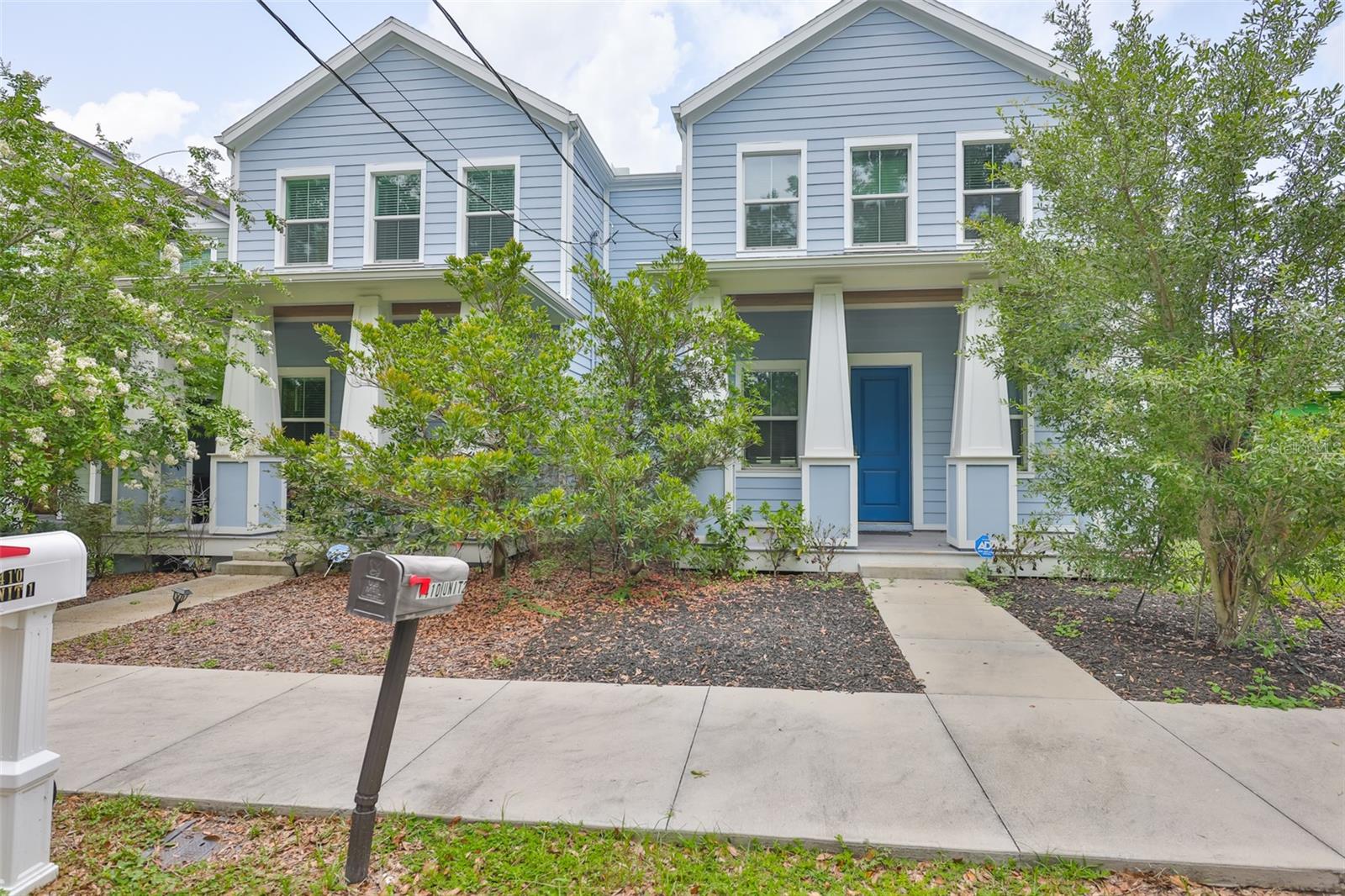 1410 E CURTIS ST #2