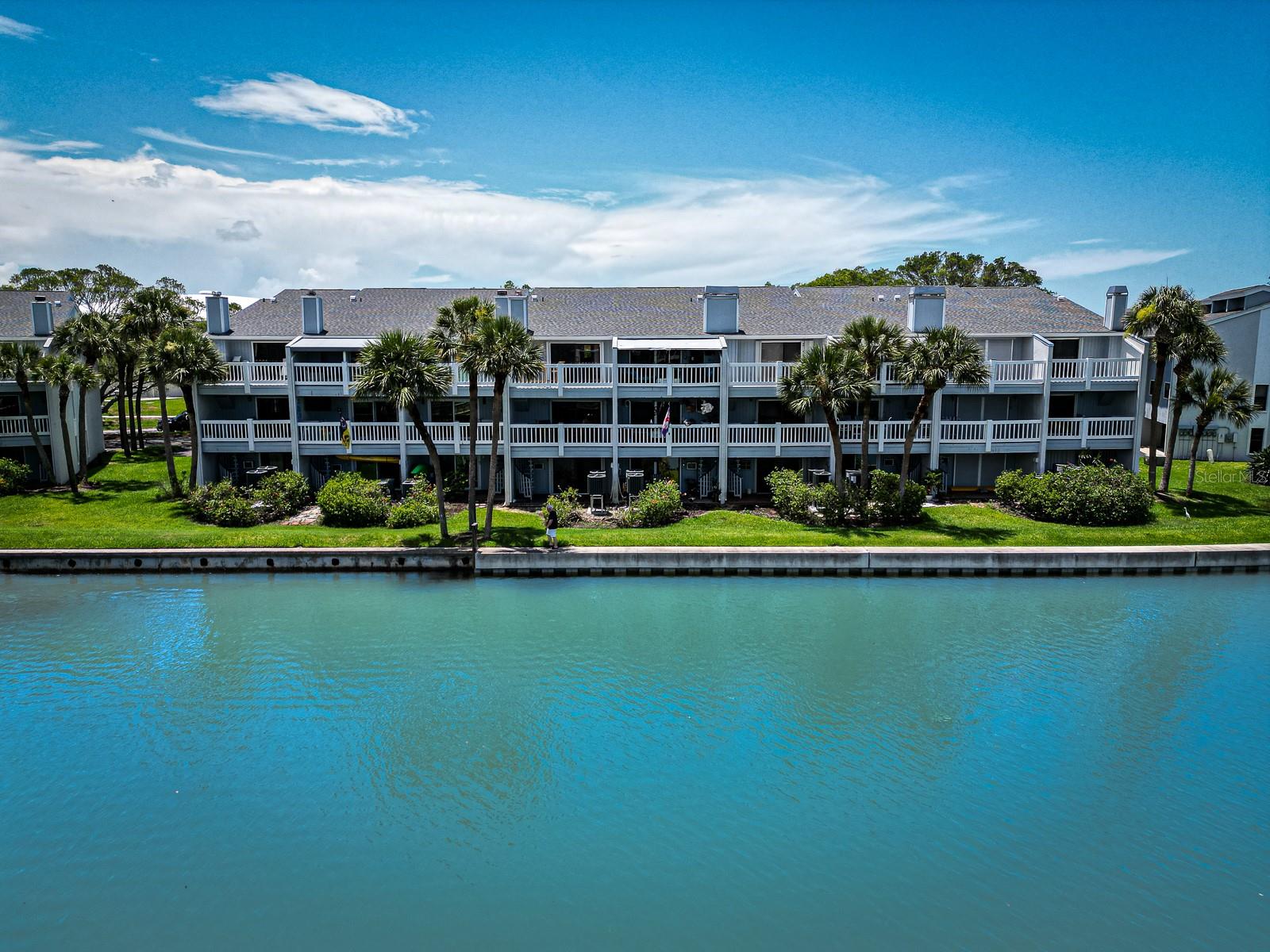 12132 CAPRI CIR S