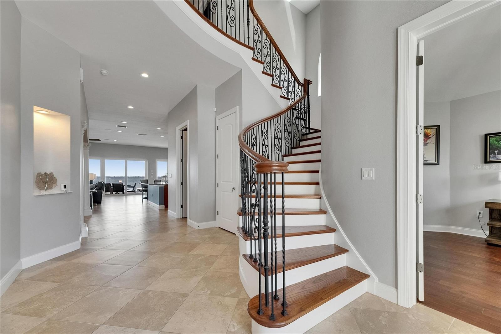 6418 Bright Bay Ct Property Photo 8