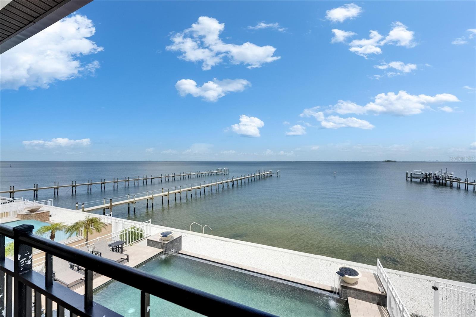 6418 Bright Bay Ct Property Photo 37