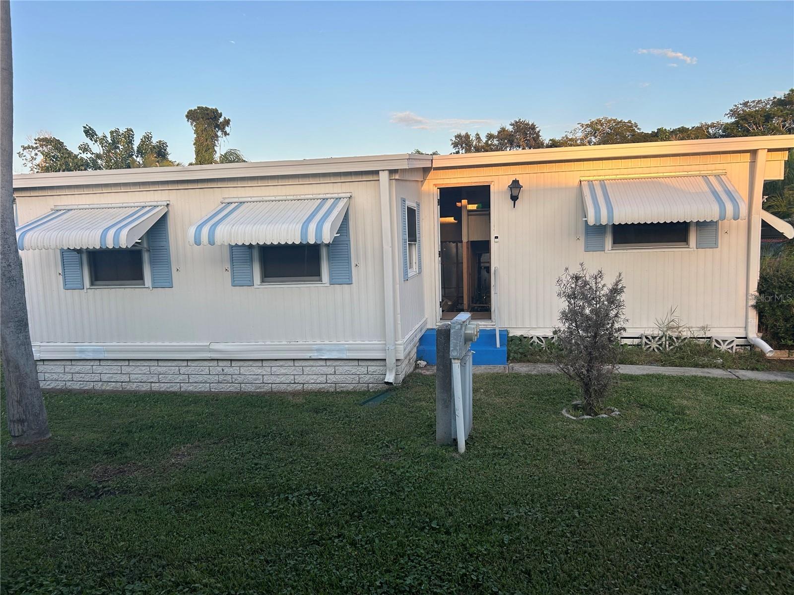 4432 Tucker Sq Property Photo 2