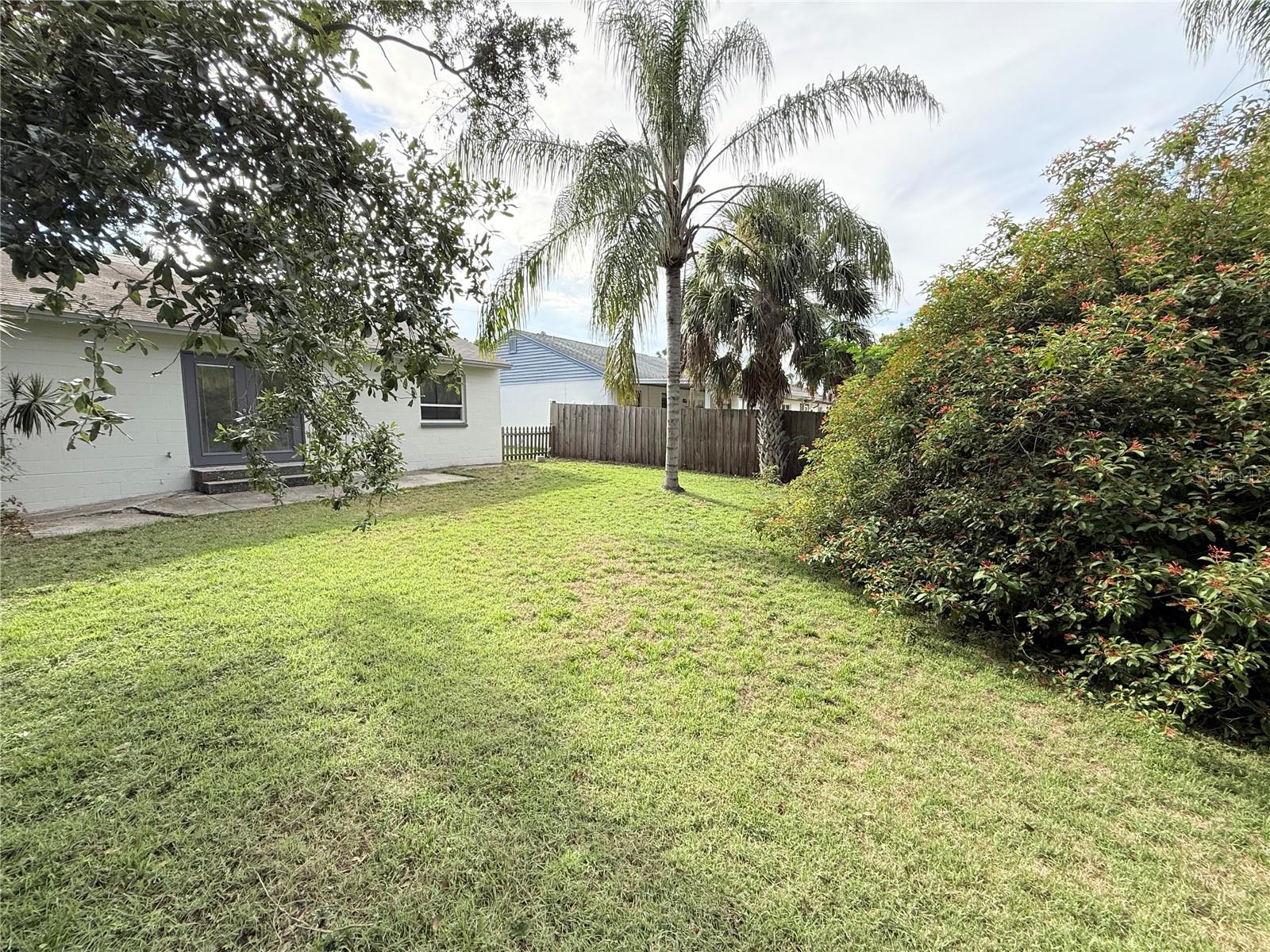 6814 S Gabrielle St Property Photo 12