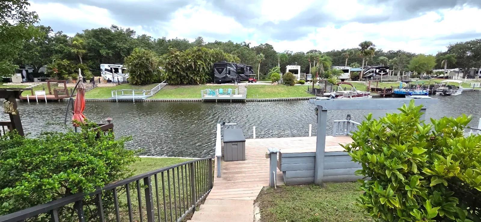 568 Waterway Dr Property Photo 10