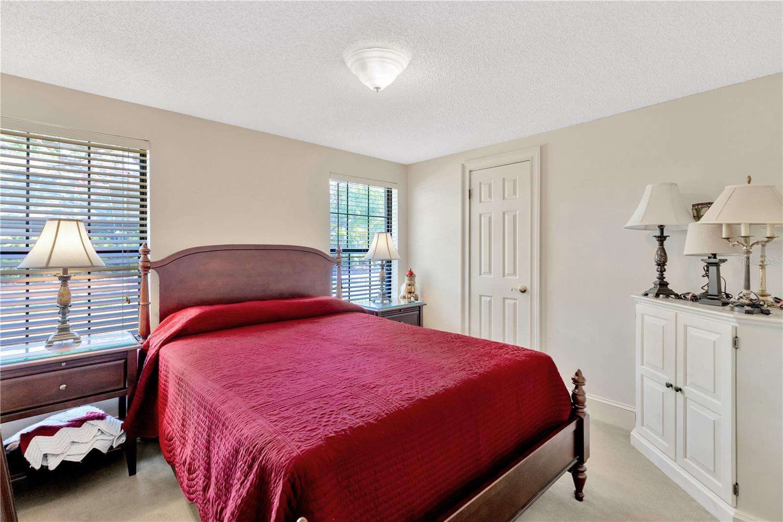 4909 S Elberon St Property Photo 13