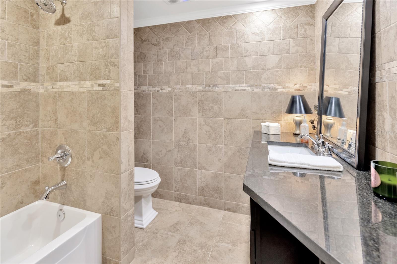 4909 S Elberon St Property Photo 24