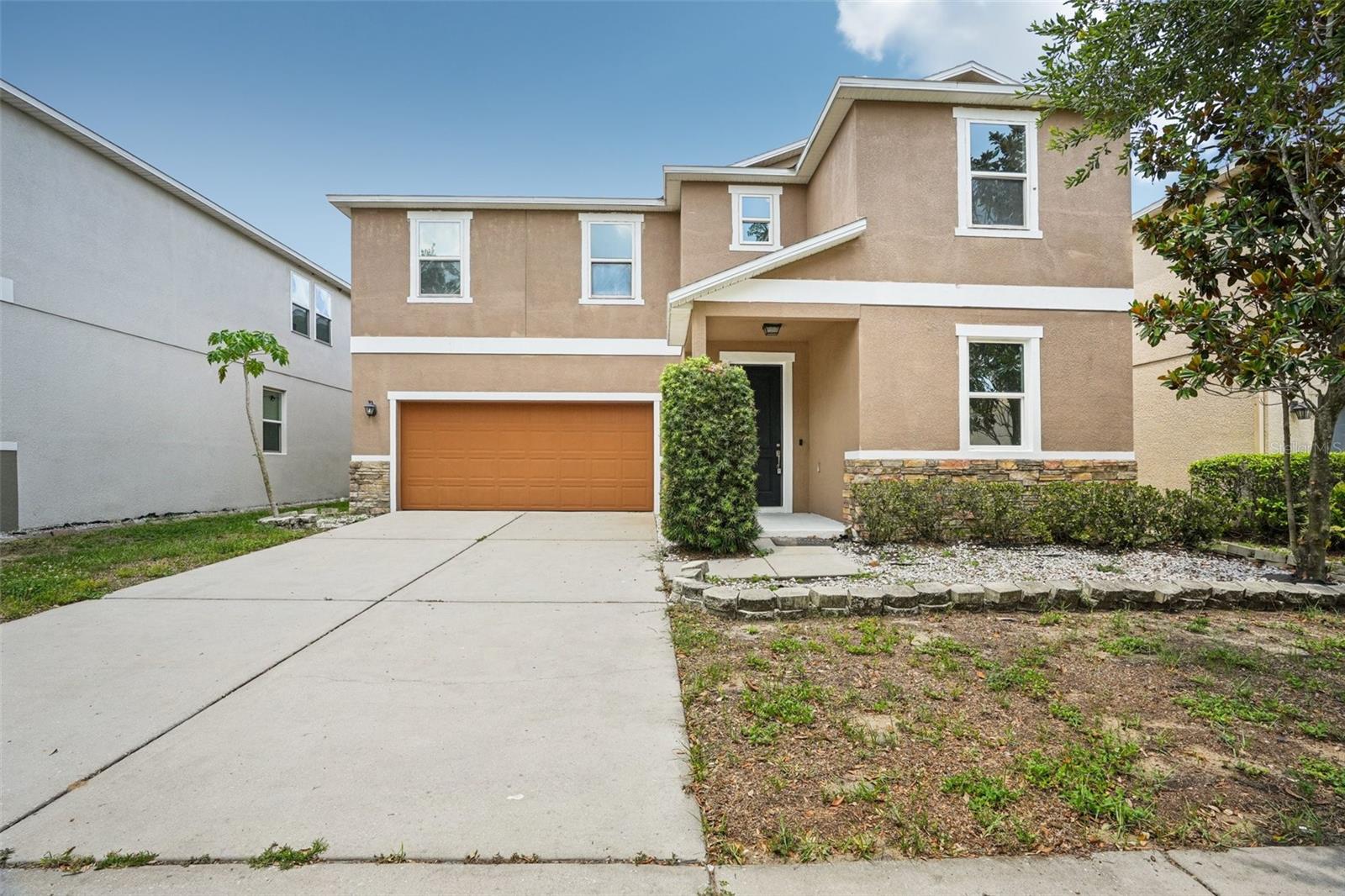 1211 Canyon Oaks Dr Property Photo 1