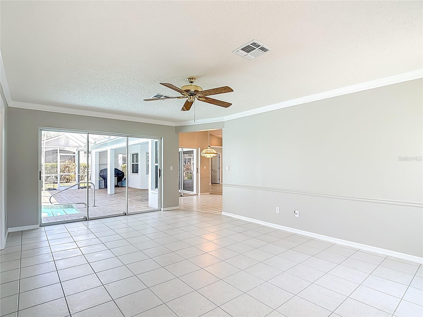 1039 Greenturf Rd Property Photo 24