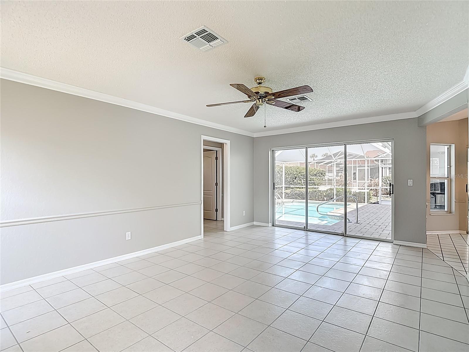 1039 Greenturf Rd Property Photo 25