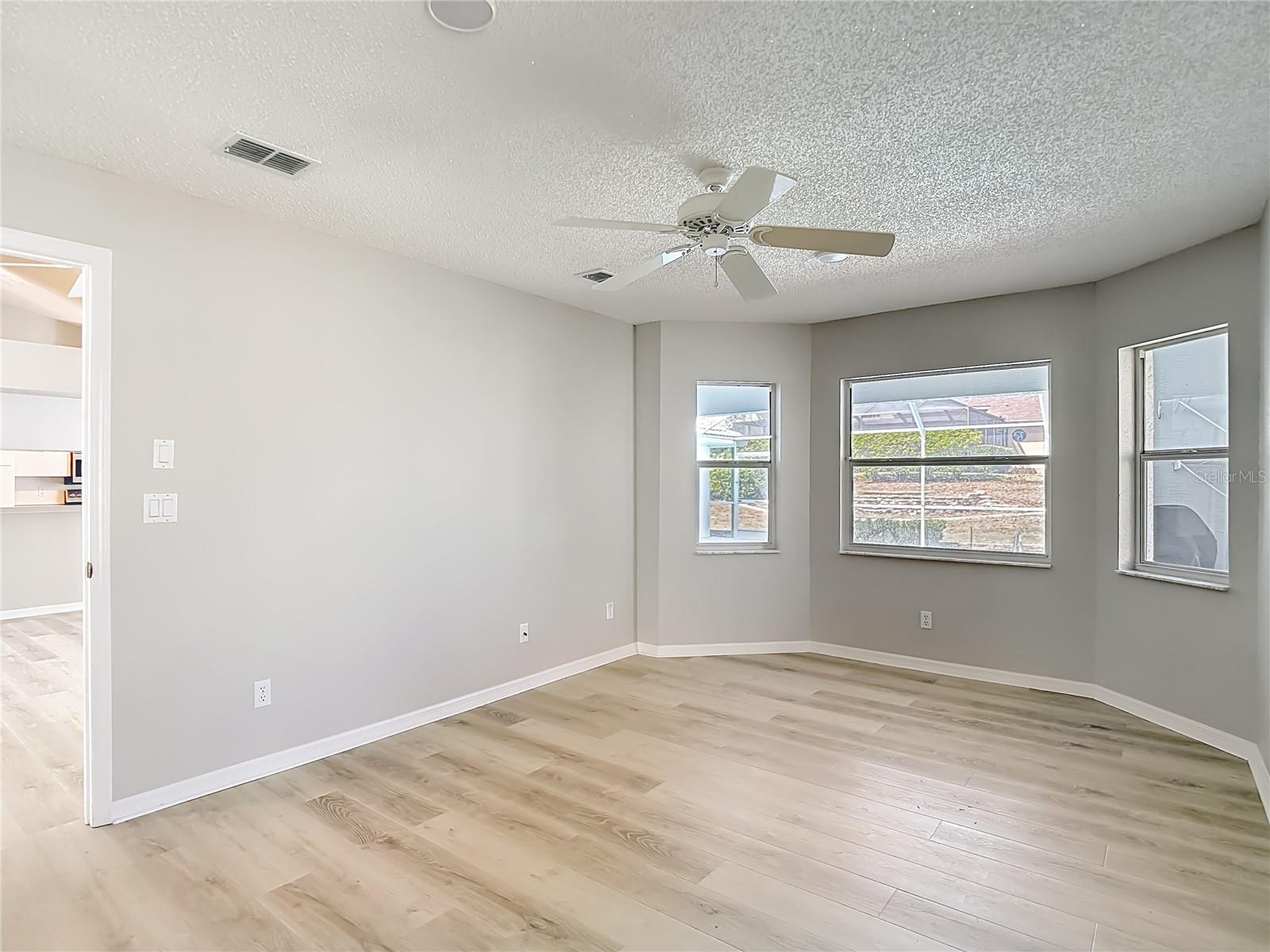 1039 Greenturf Rd Property Photo 33
