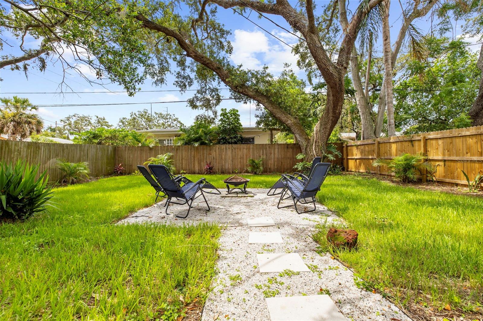 1275 Palm St Property Photo 26