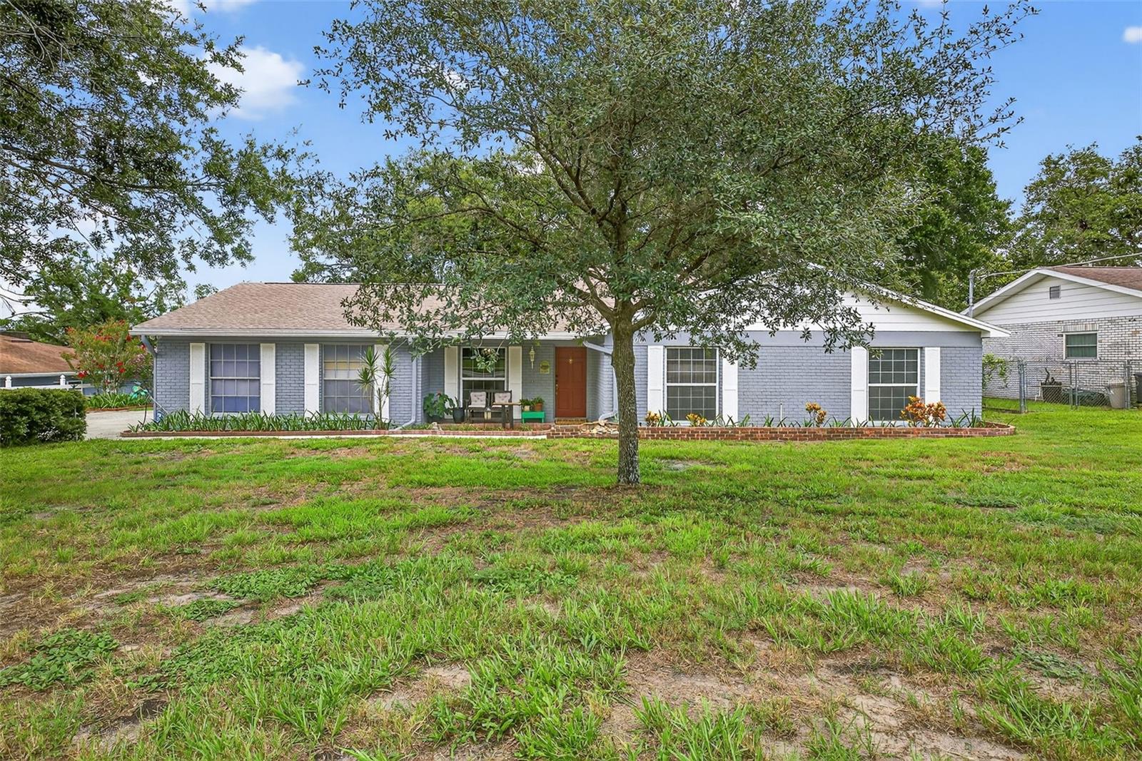 11001 RIDGEDALE RD Property Photo 1