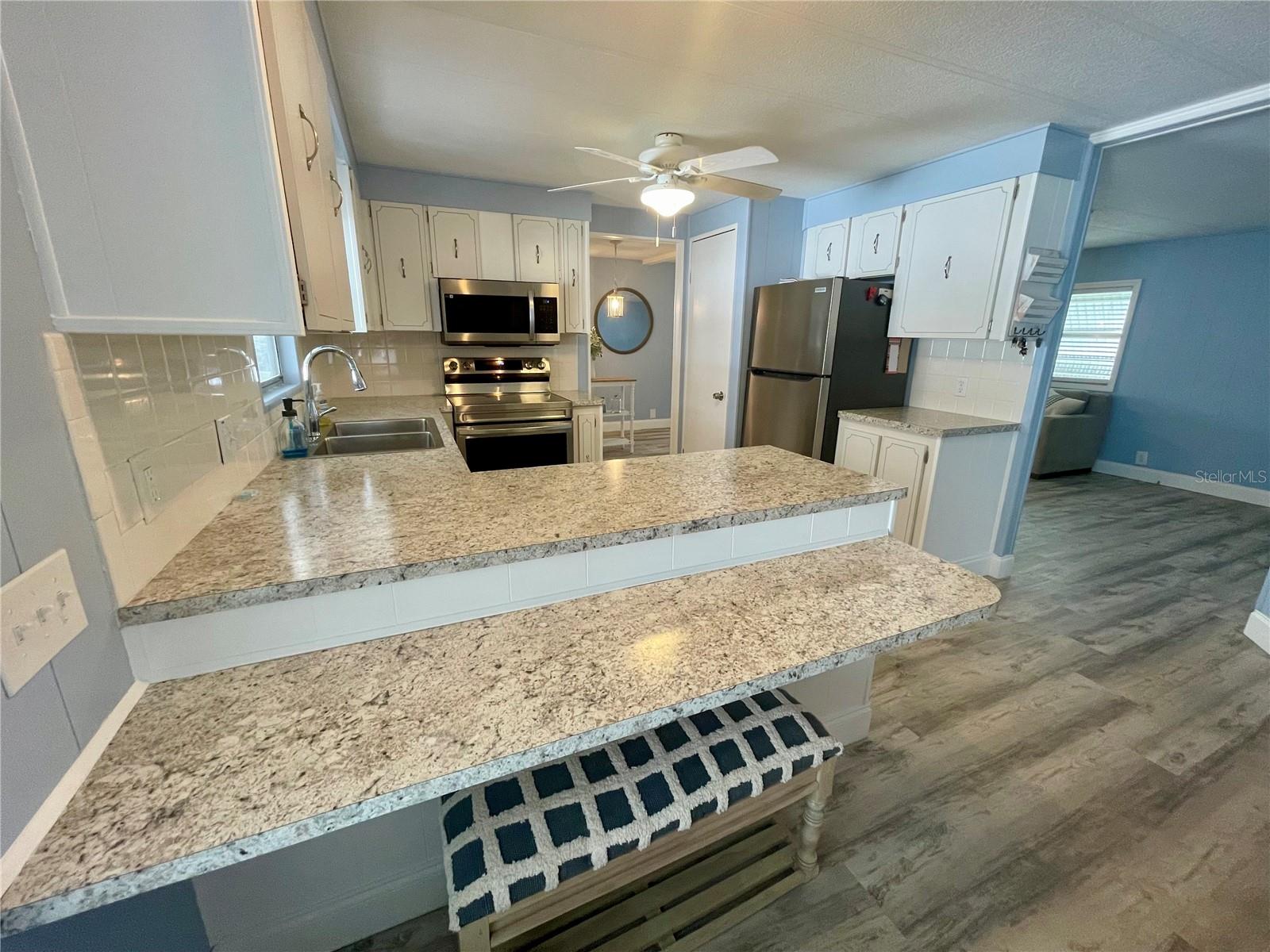 34645 Camphor Dr N Property Photo 5