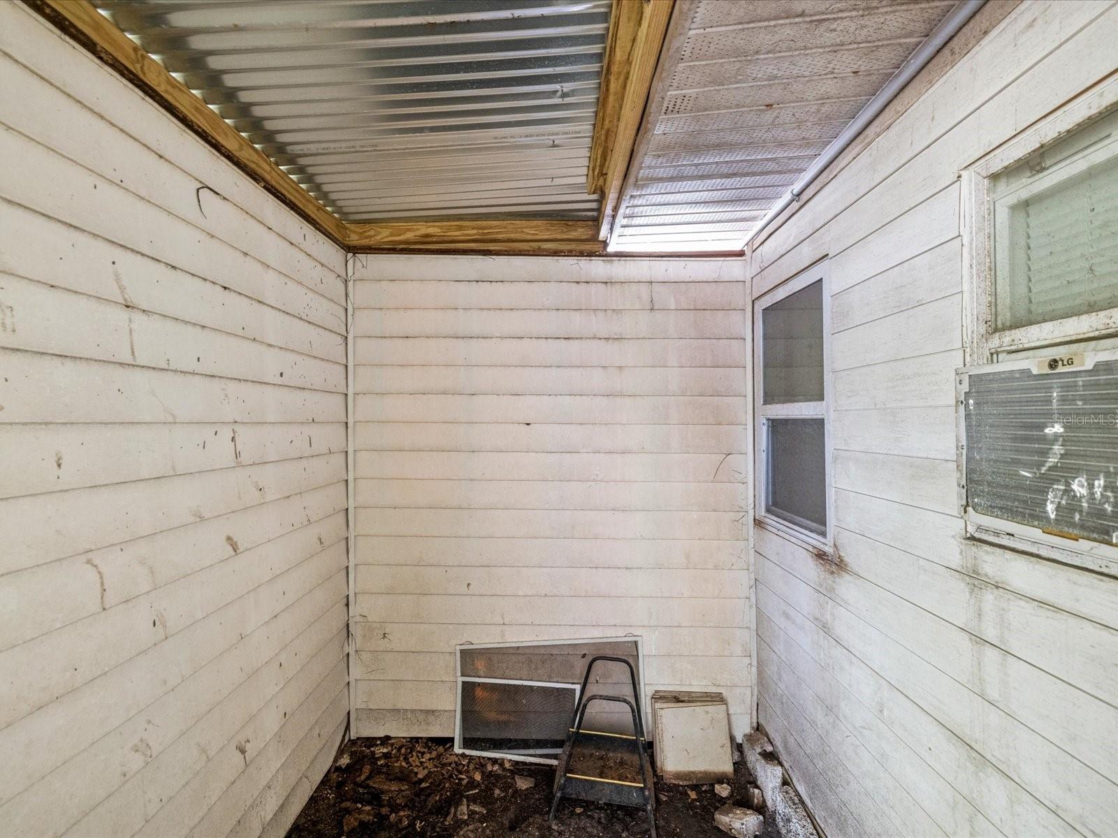 111 E Early St Property Photo 7