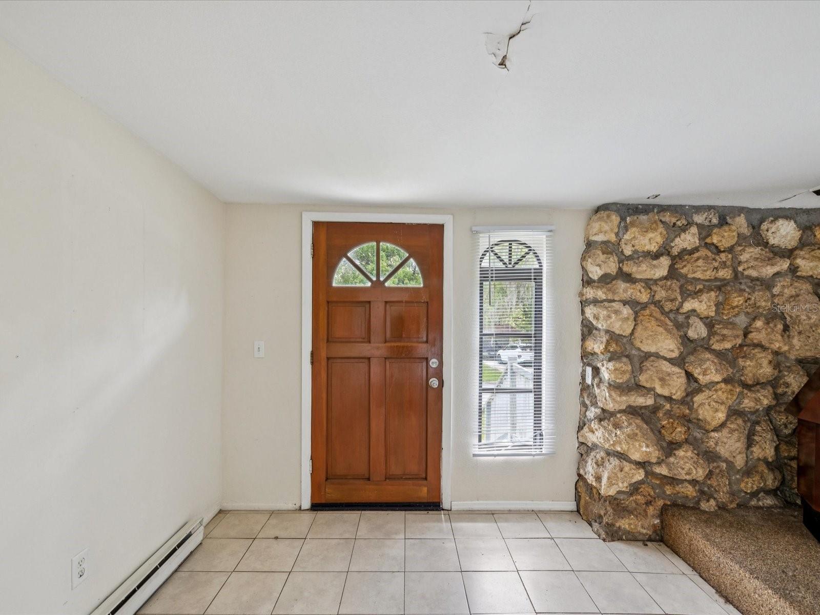 111 E Early St Property Photo 8