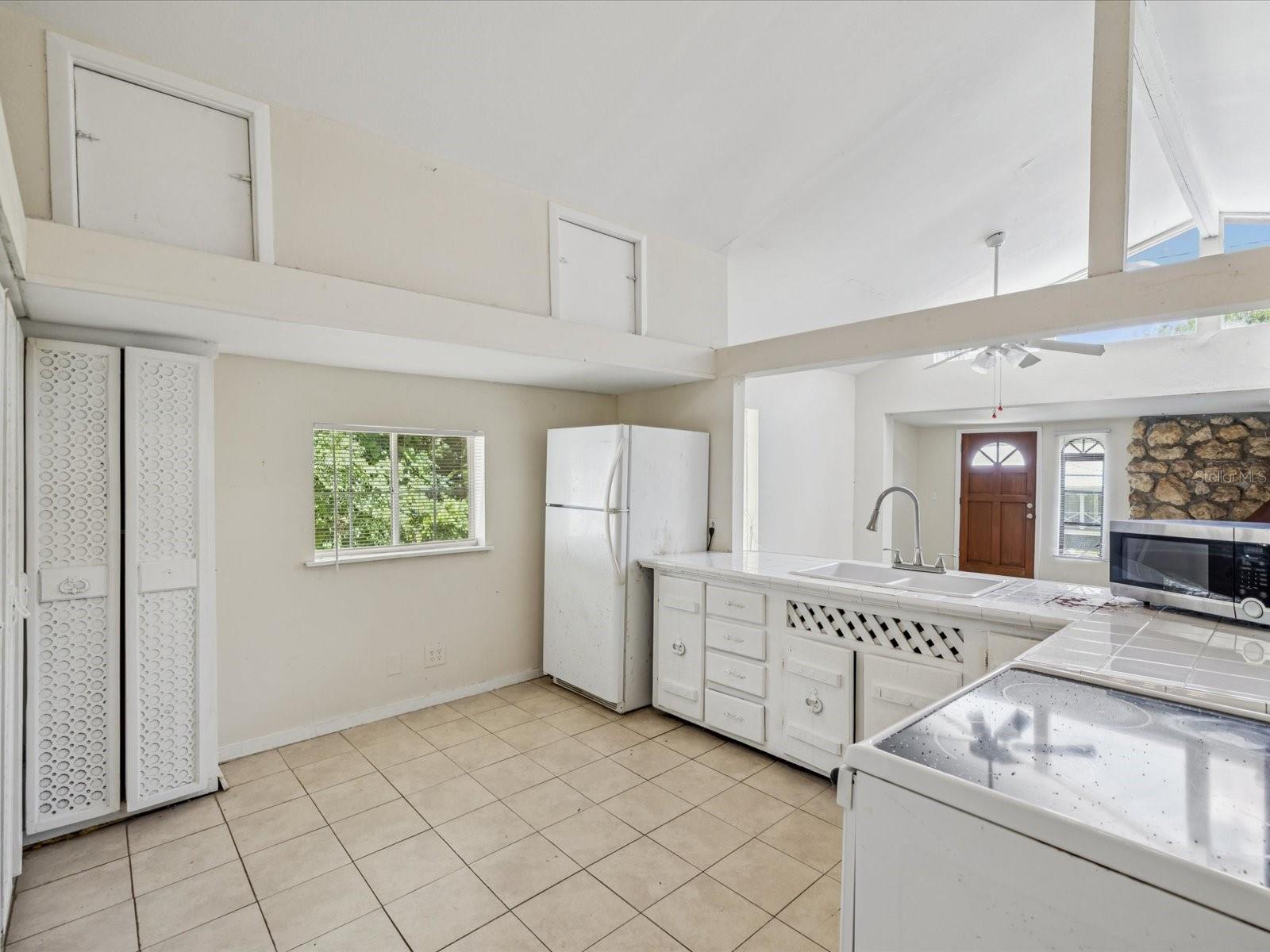 111 E Early St Property Photo 15