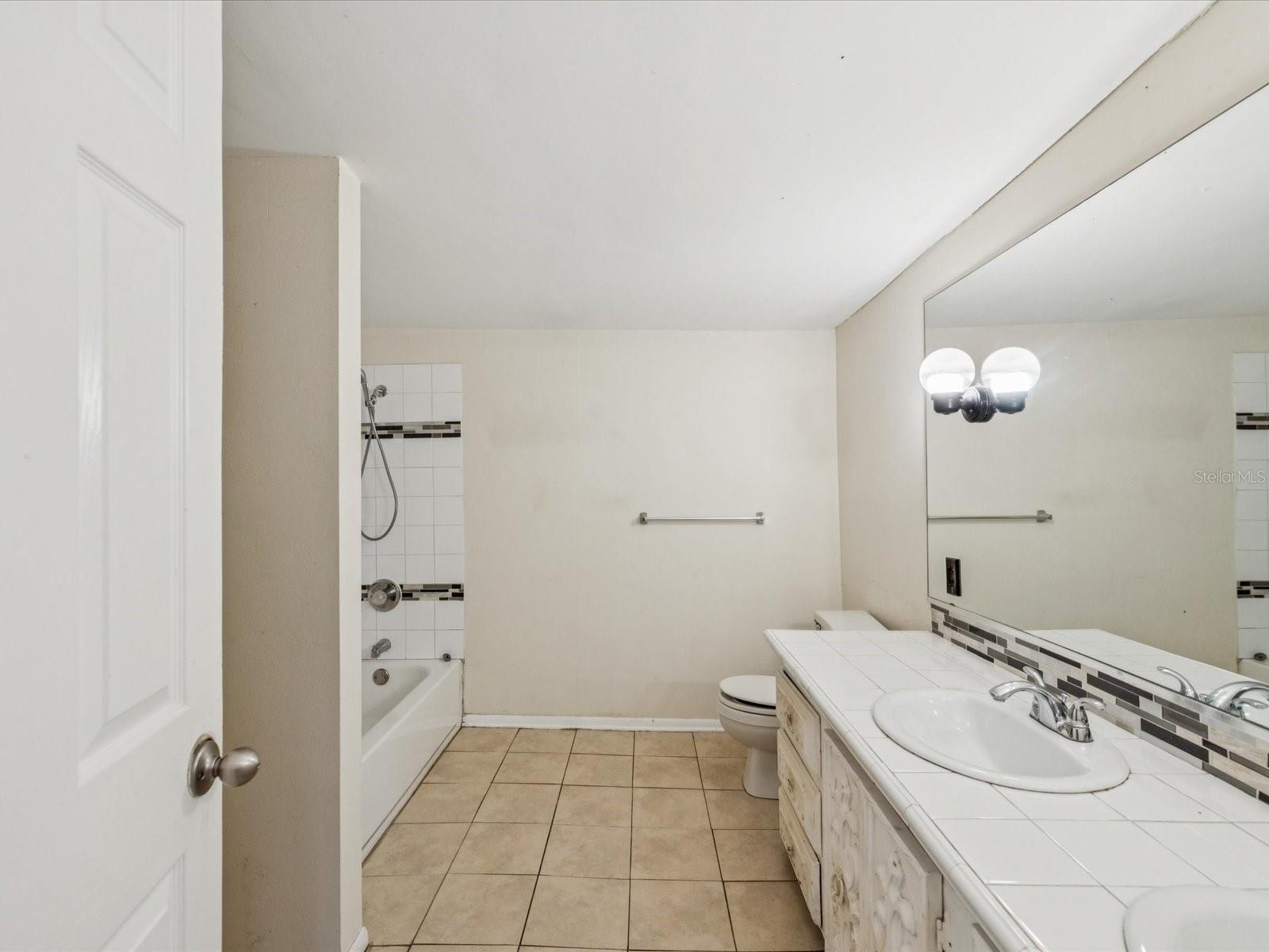 111 E Early St Property Photo 24