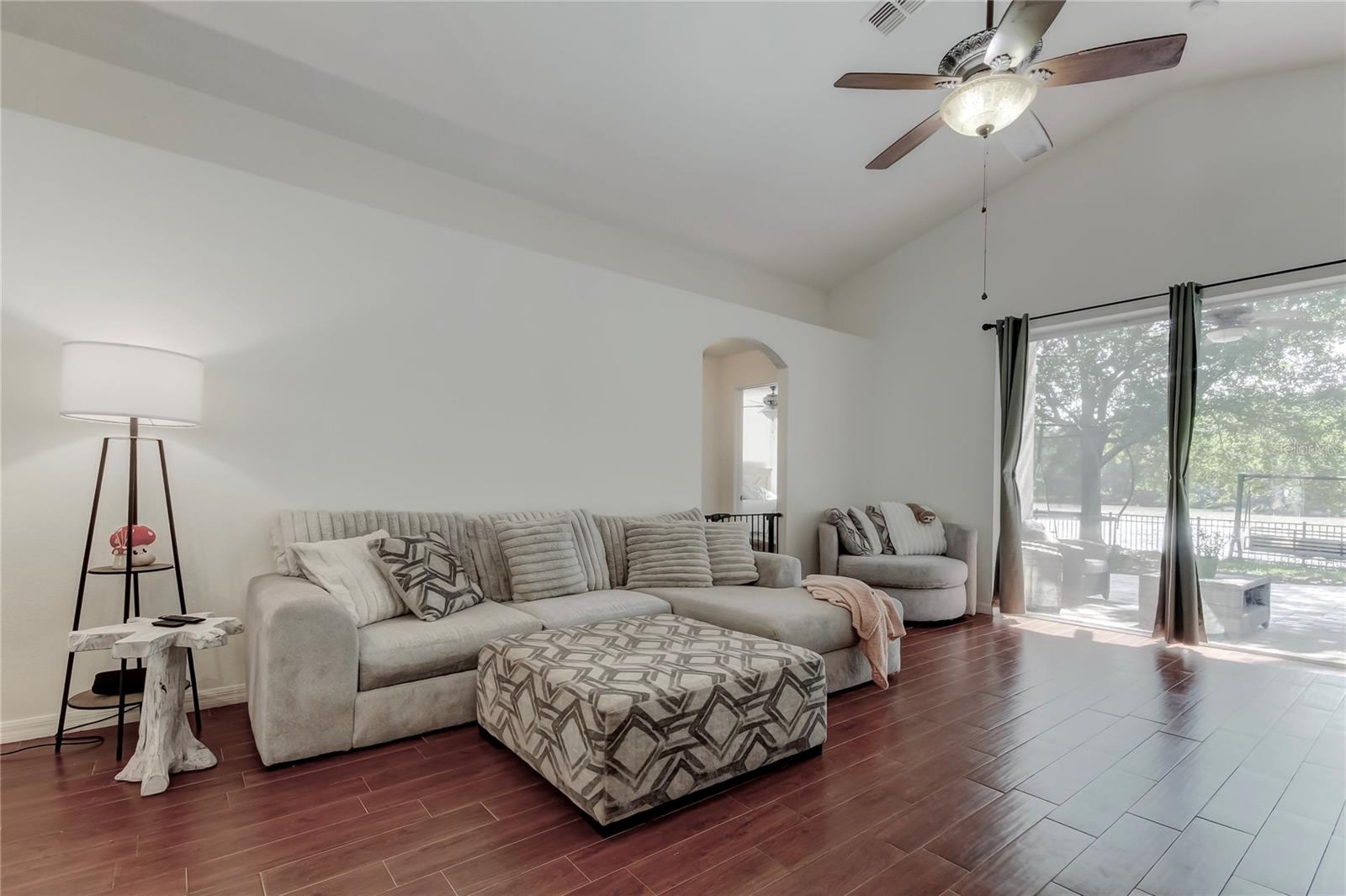 4522 Lisette Cir Property Photo 13