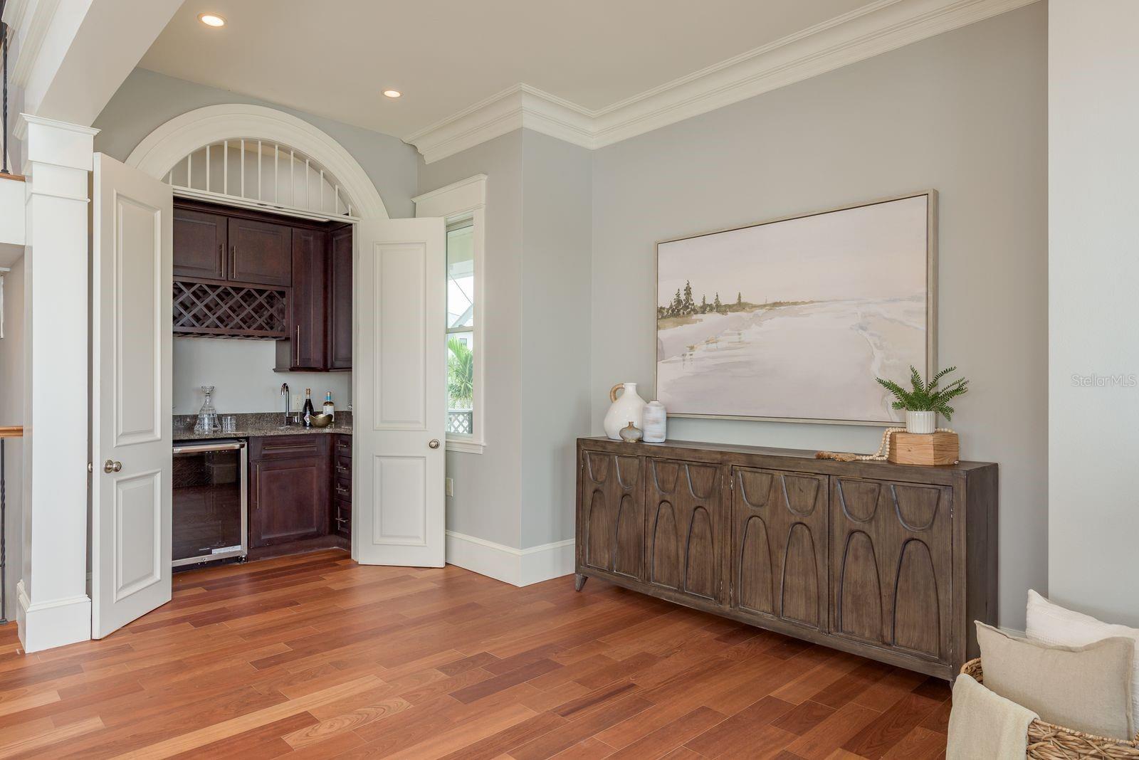 442 Midway Is Property Photo 15
