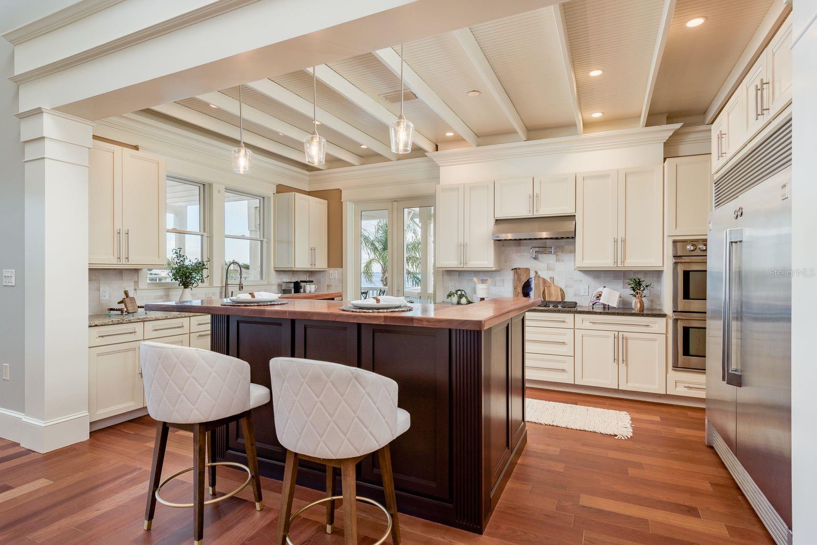 442 Midway Is Property Photo 19