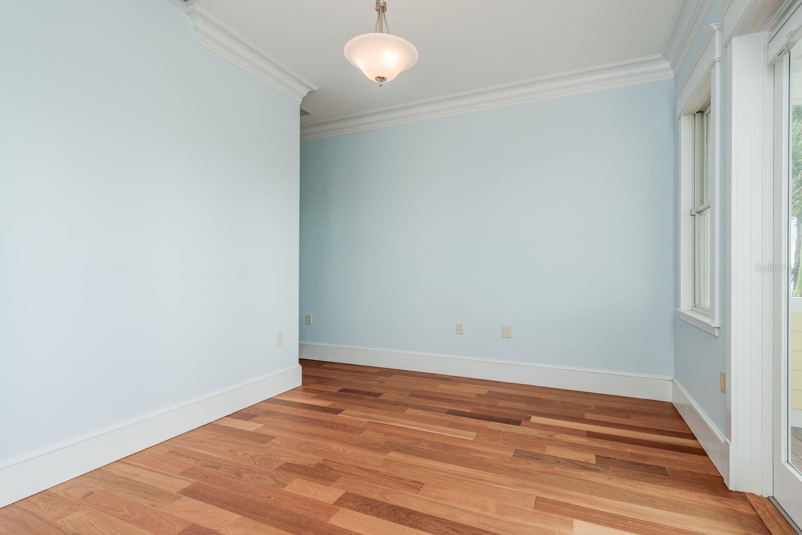 442 Midway Is Property Photo 52
