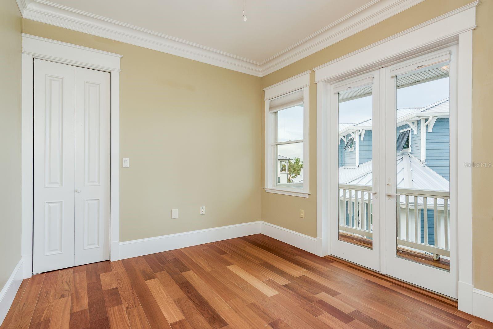 442 Midway Is Property Photo 55