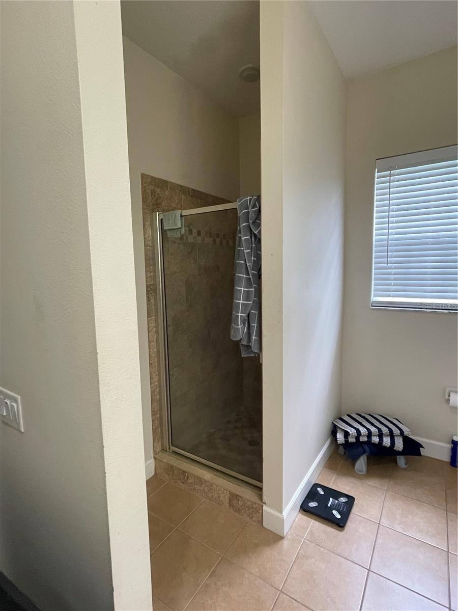 8405 Costa Bella Way Property Photo 6