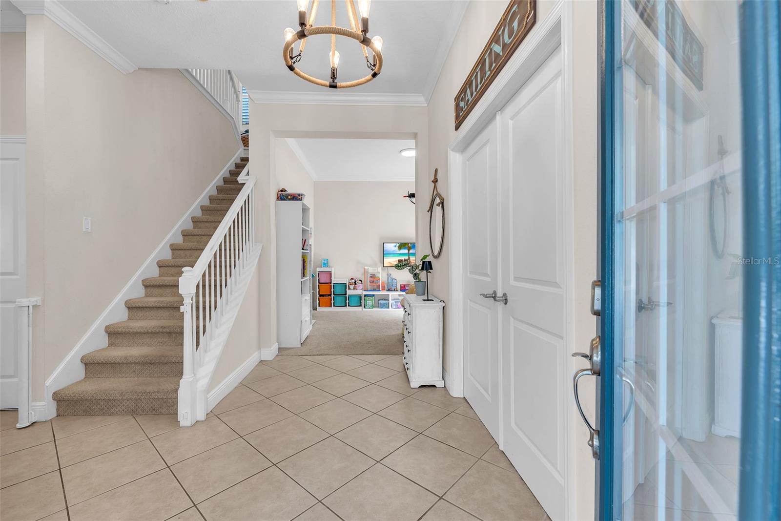 6207 Bleeker St Property Photo 17
