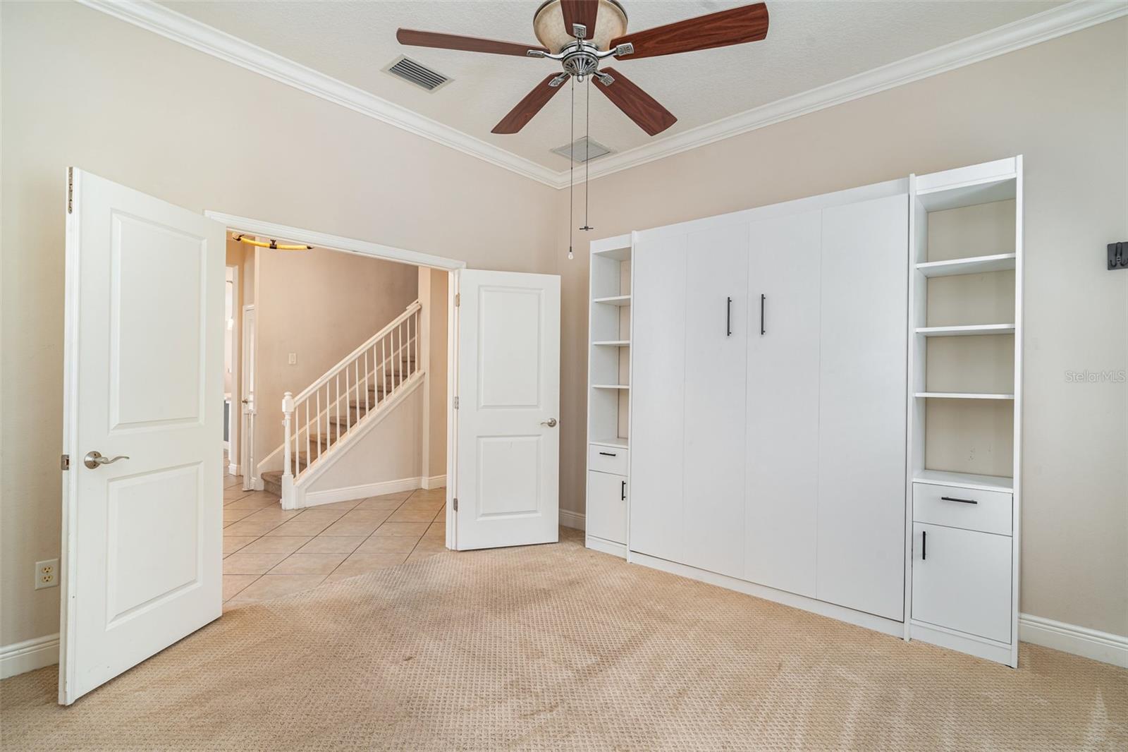 6207 Bleeker St Property Photo 19
