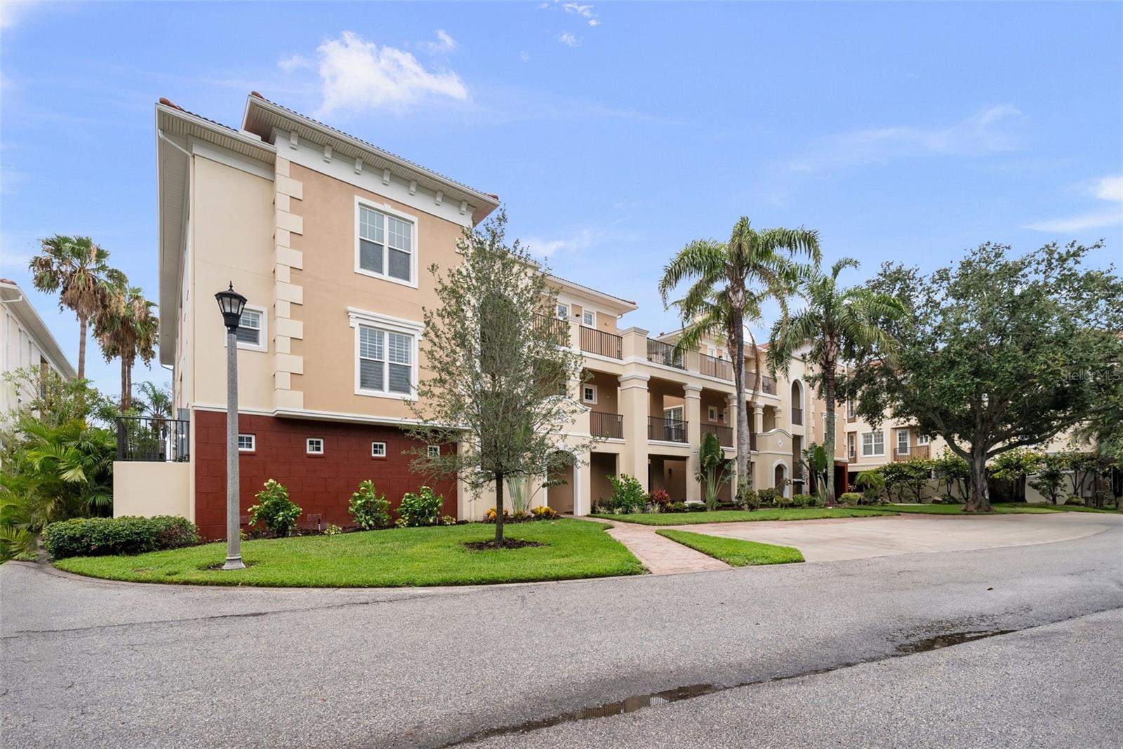 6 Academy Way S #221 Property Photo 1