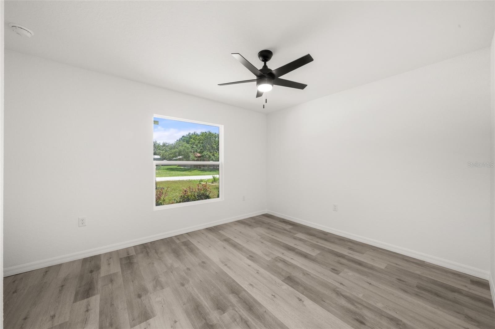 3211 W Oneida Rd Property Photo 16