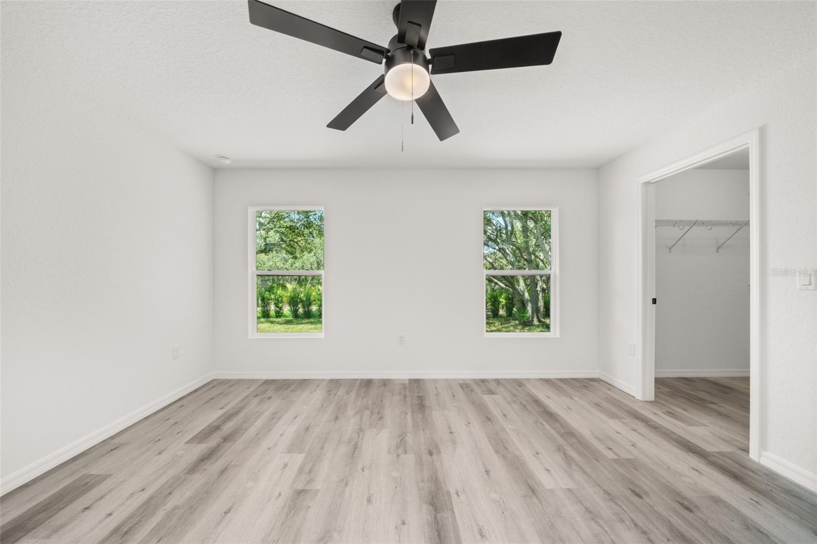 3211 W Oneida Rd Property Photo 27