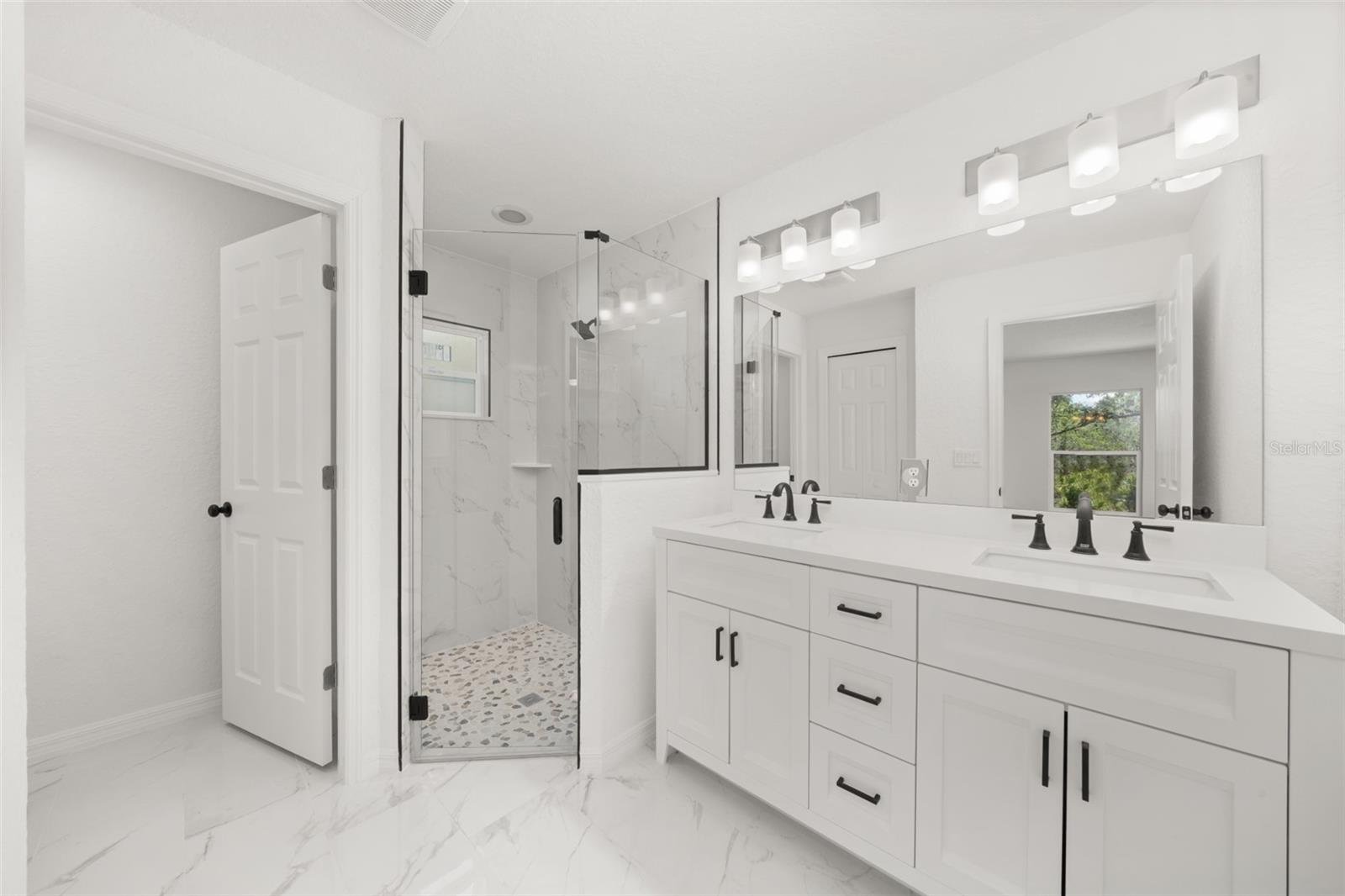 3211 W Oneida Rd Property Photo 33