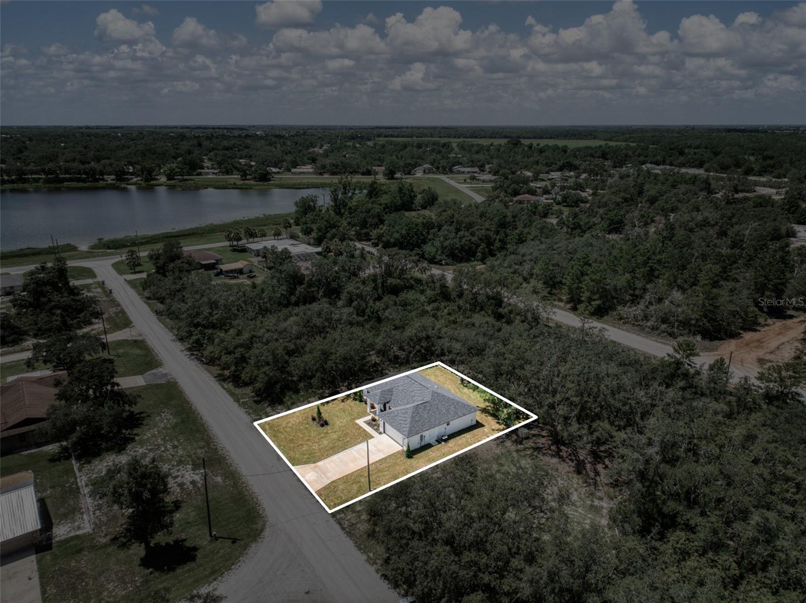 3211 W Oneida Rd Property Photo 49