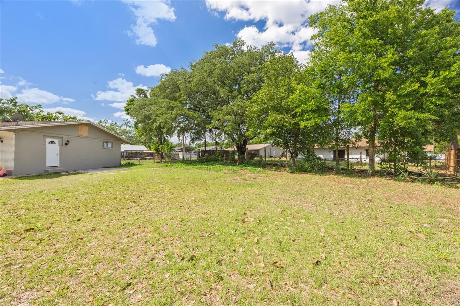 904 Woodland Dr Property Photo 25