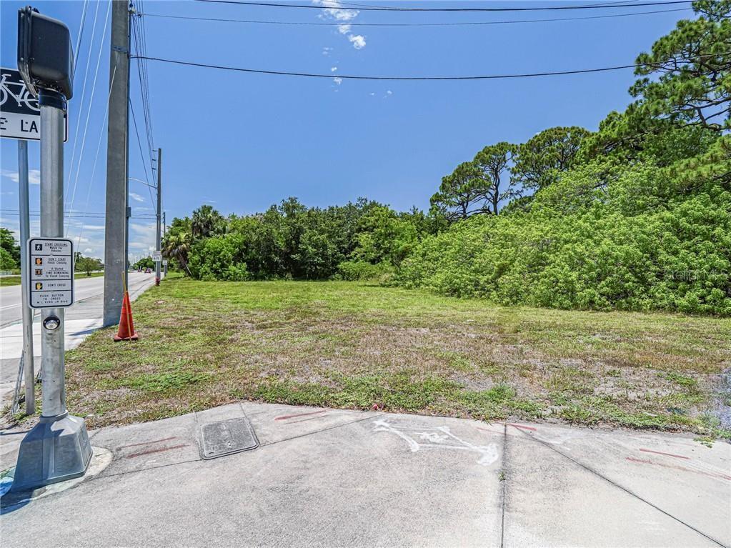 TB8401235 Property Photo 19