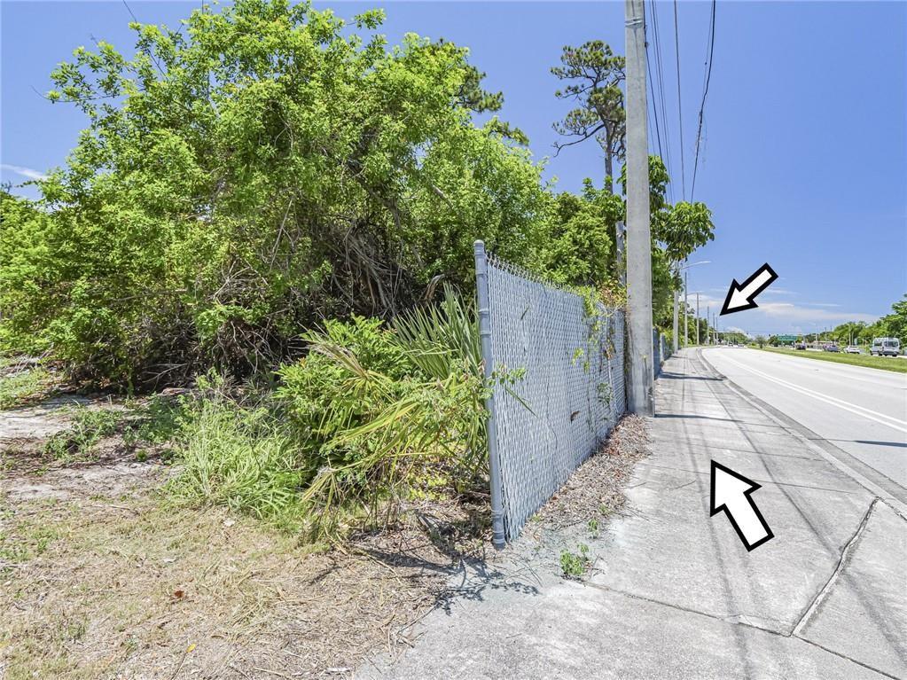TB8401235 Property Photo 27