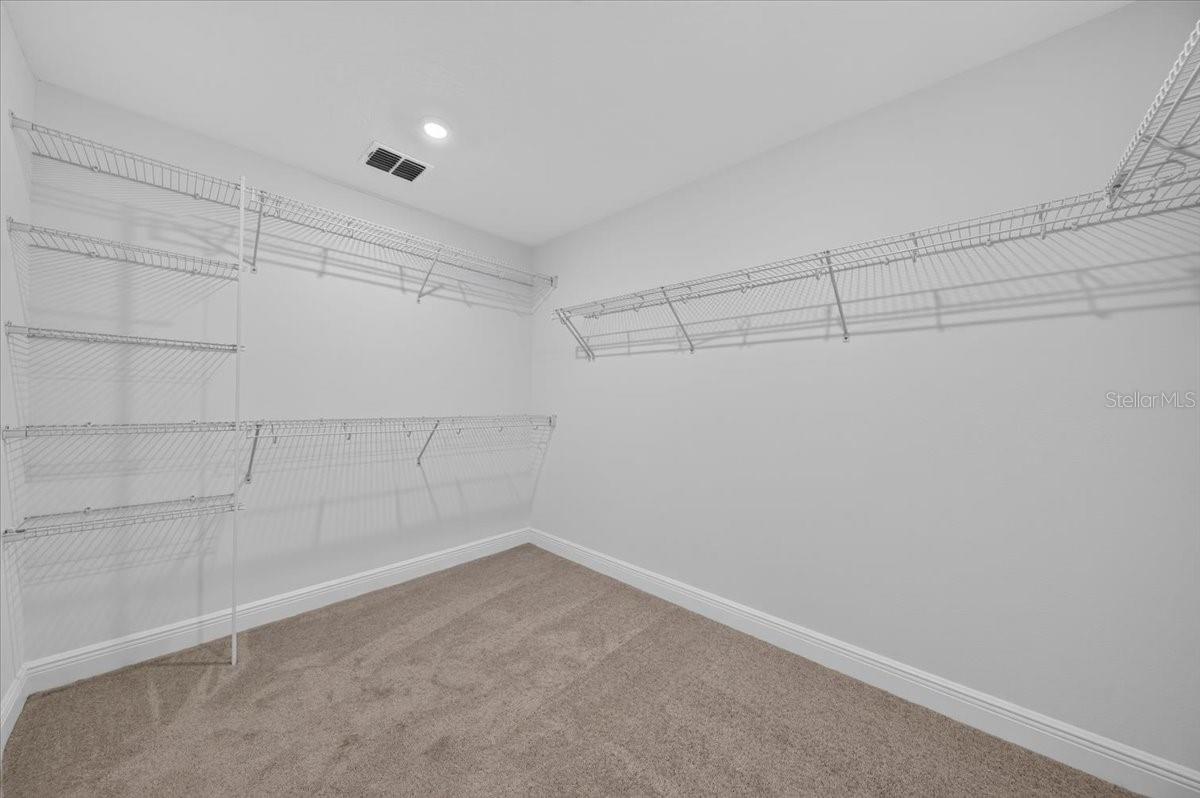 6226 29th St N Property Photo 31