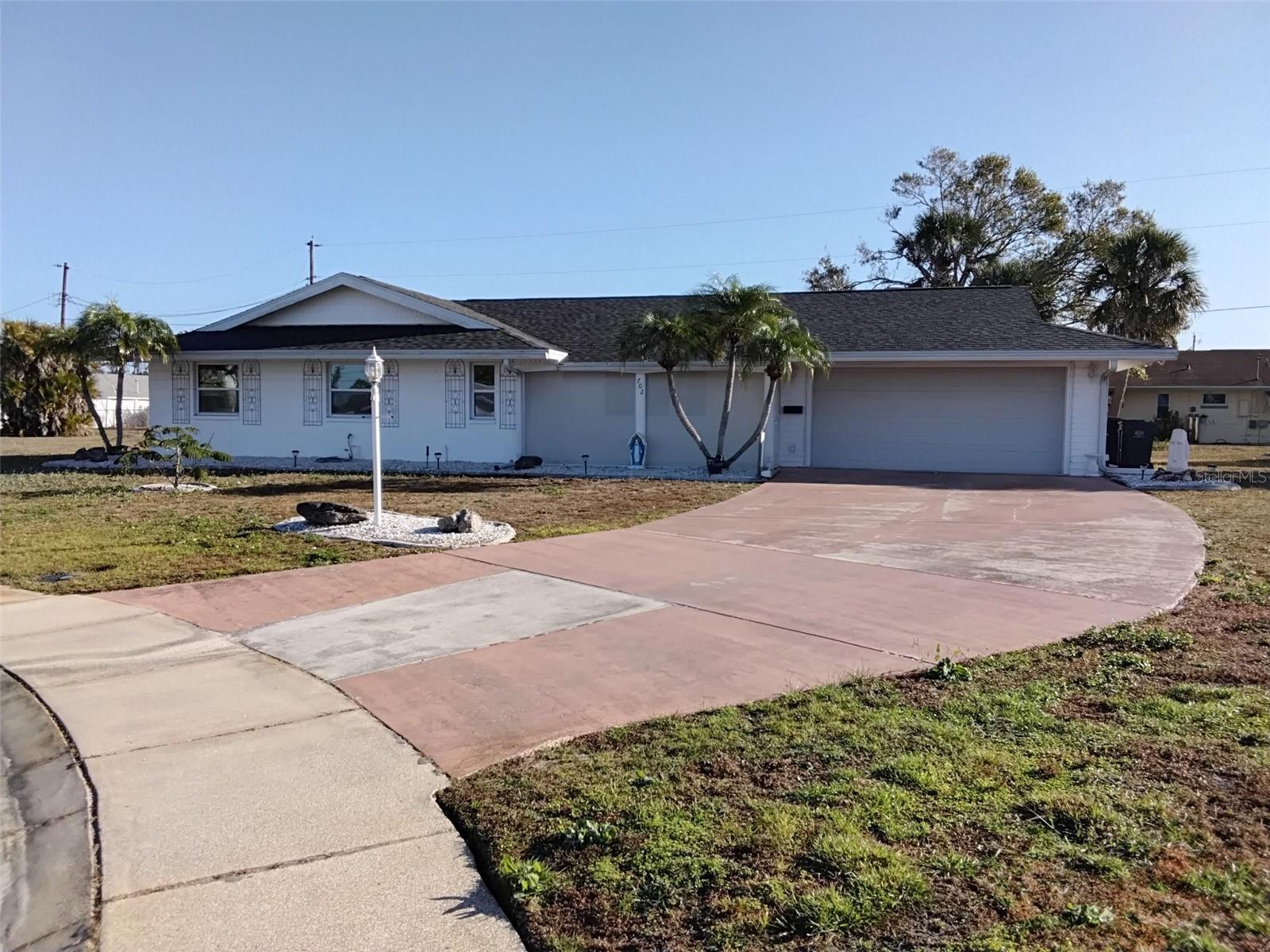 702 Cypress Pl Property Photo 43
