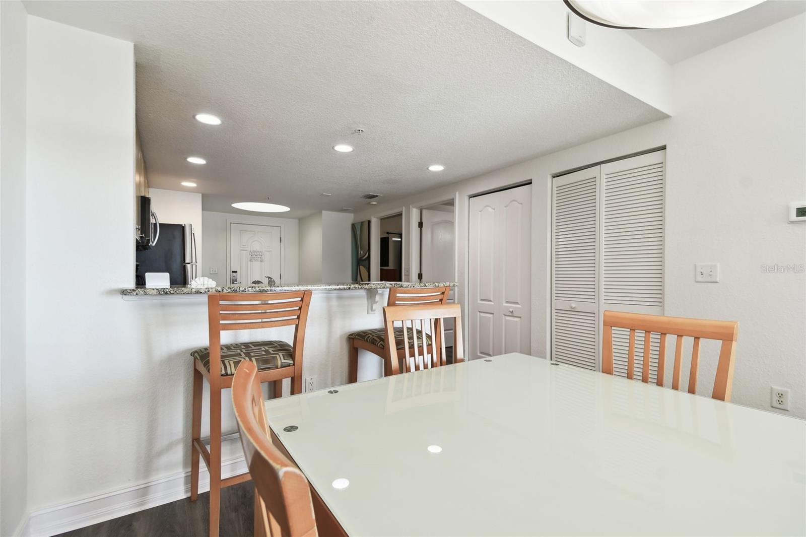 11605 Gulf Blvd #402 Property Photo 17