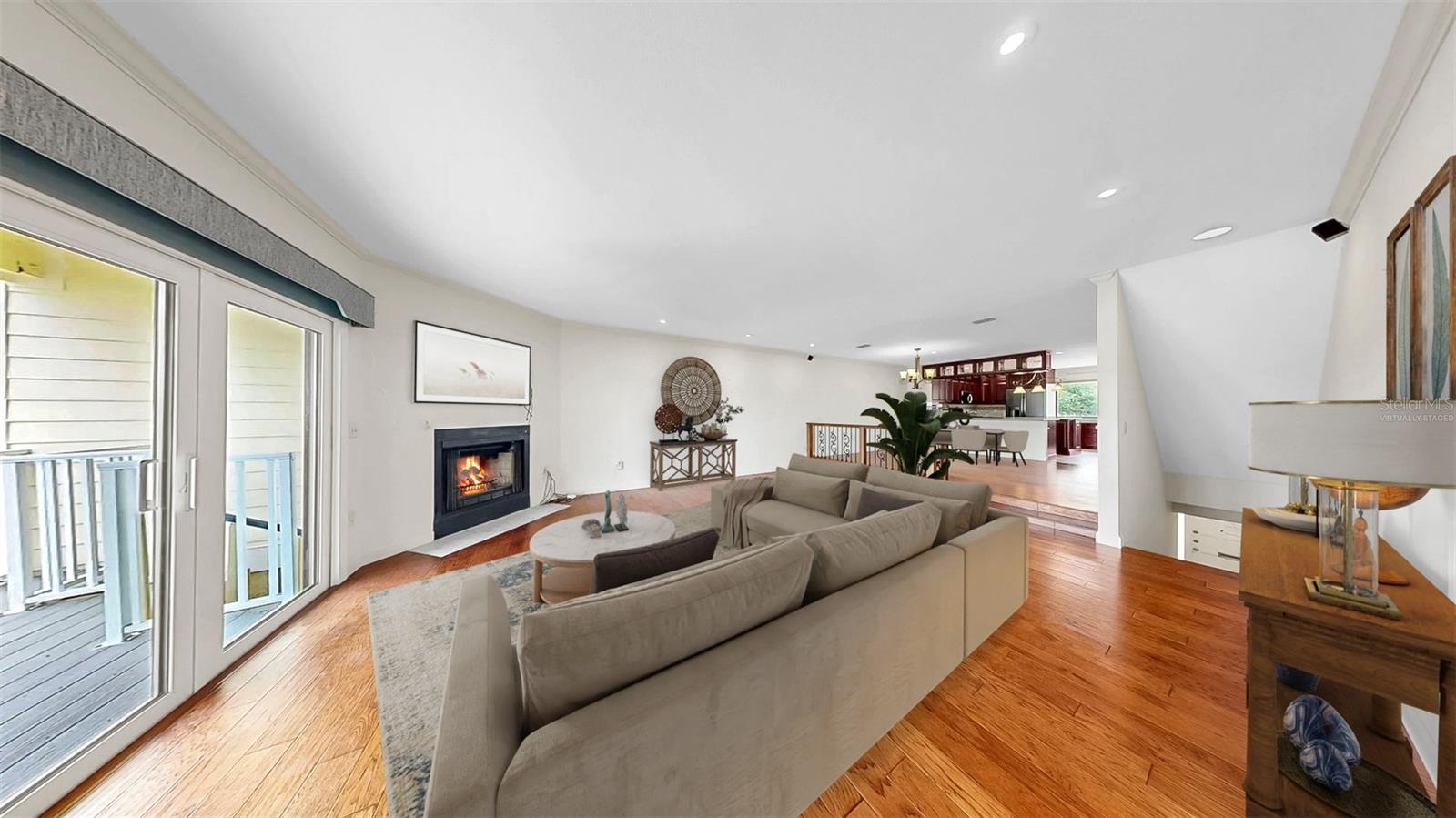 459 Haven Point Dr Property Photo 3