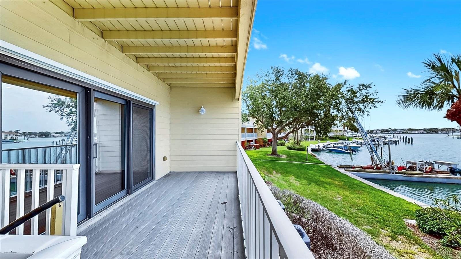 459 Haven Point Dr Property Photo 14